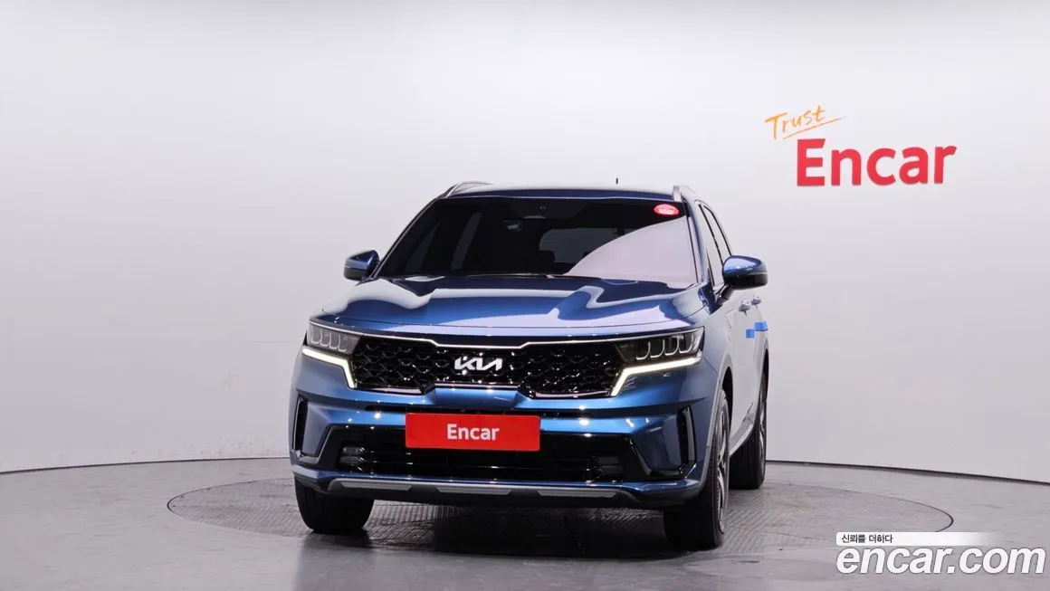 Kia Sorento — фото 4