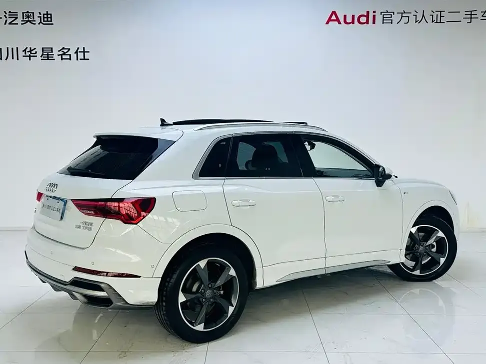 Audi Q3 — фото 3