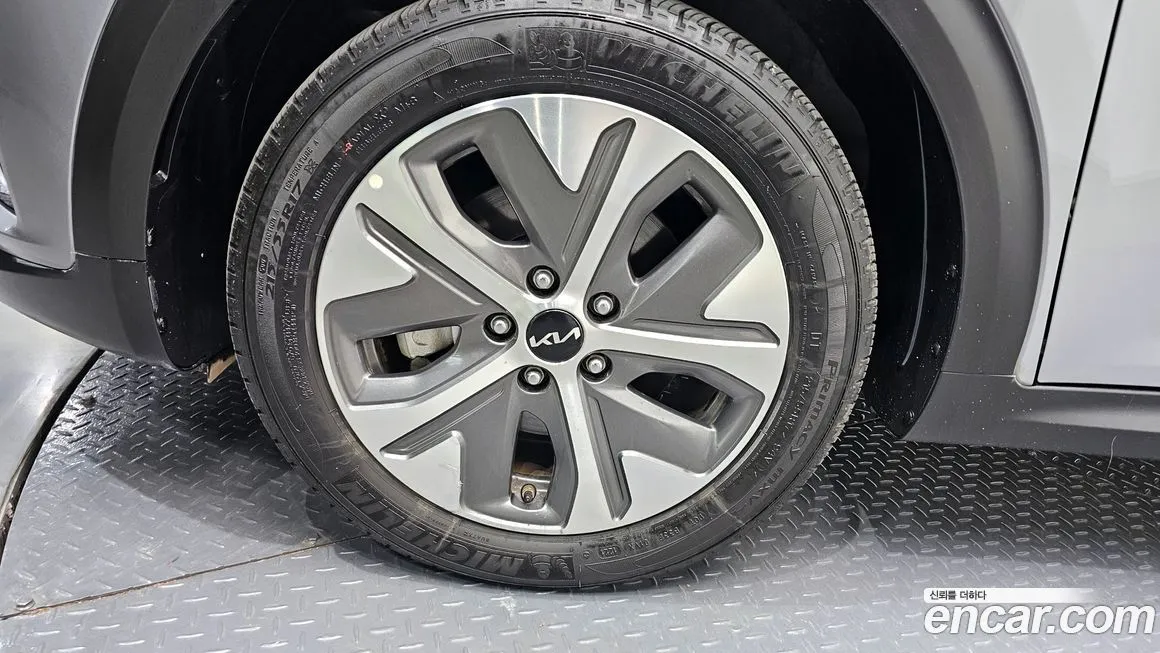 Kia Niro 2022 из KR, фото 9