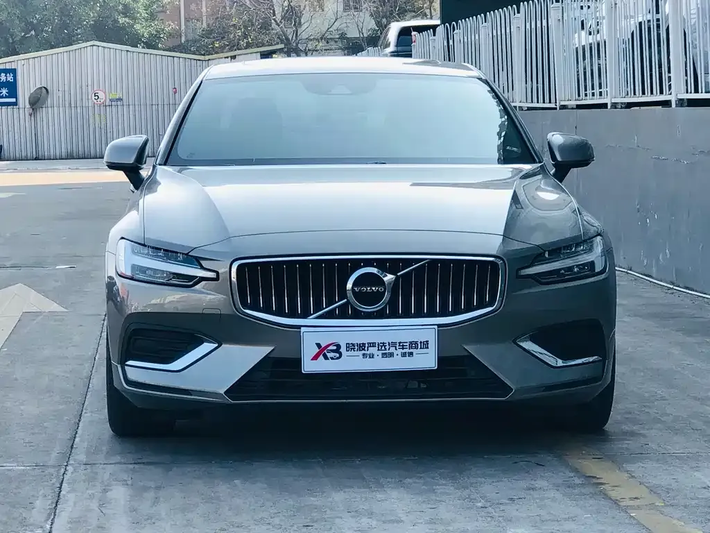 Volvo S60 2021 из CN, фото 9