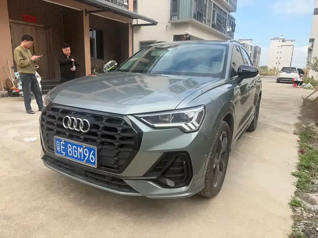 Audi Q3 2022 из CN, фото 1