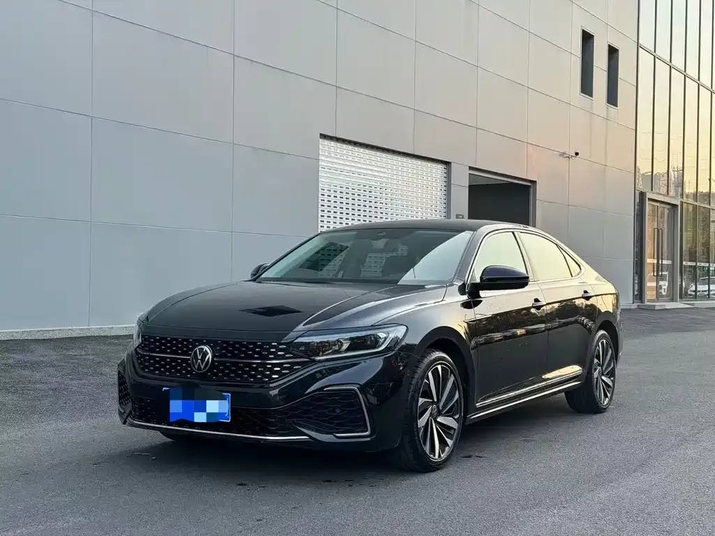 Volkswagen Passat 2021 из CN, фото 1