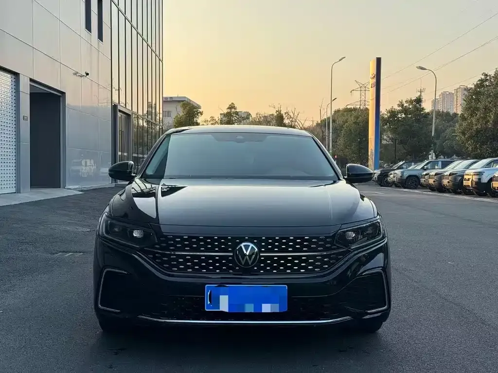 Volkswagen Passat 2021 из CN, фото 9