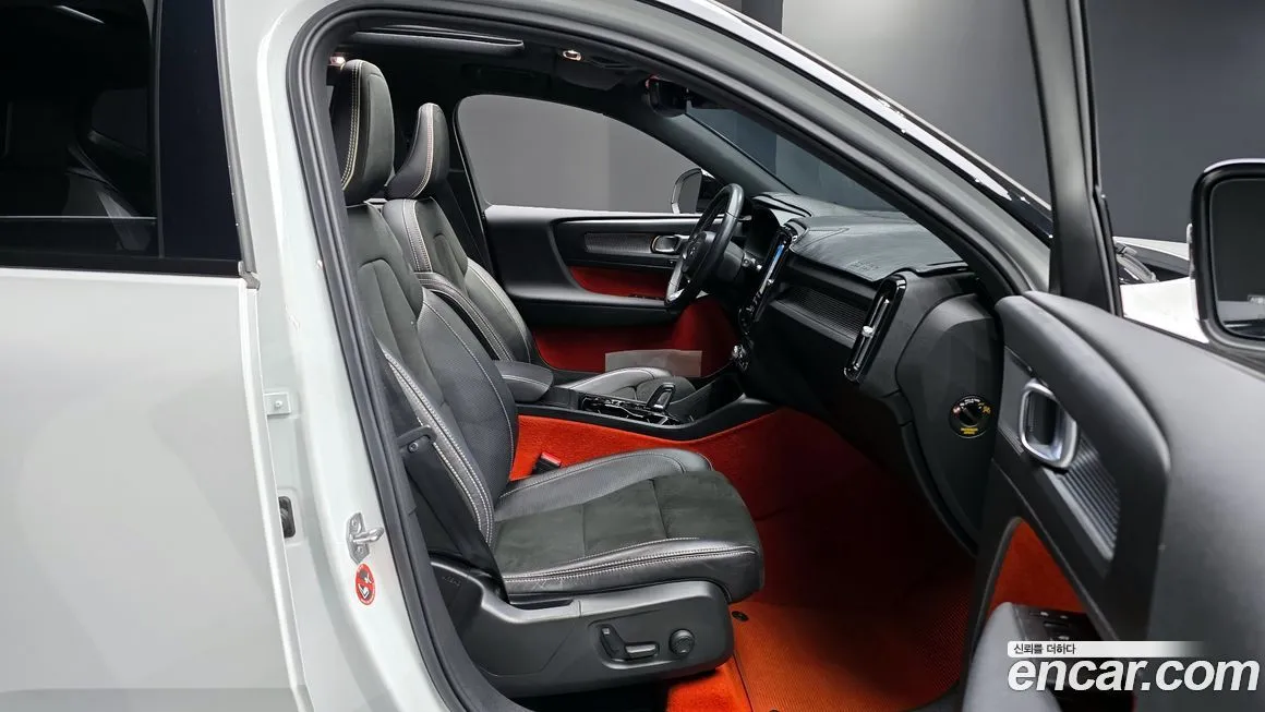Volvo XC40 2021 из KR, фото 8