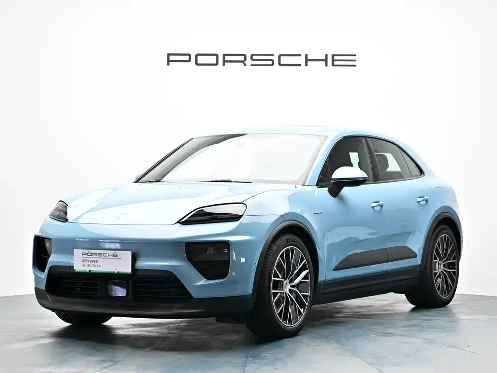 Porsche Macan EV