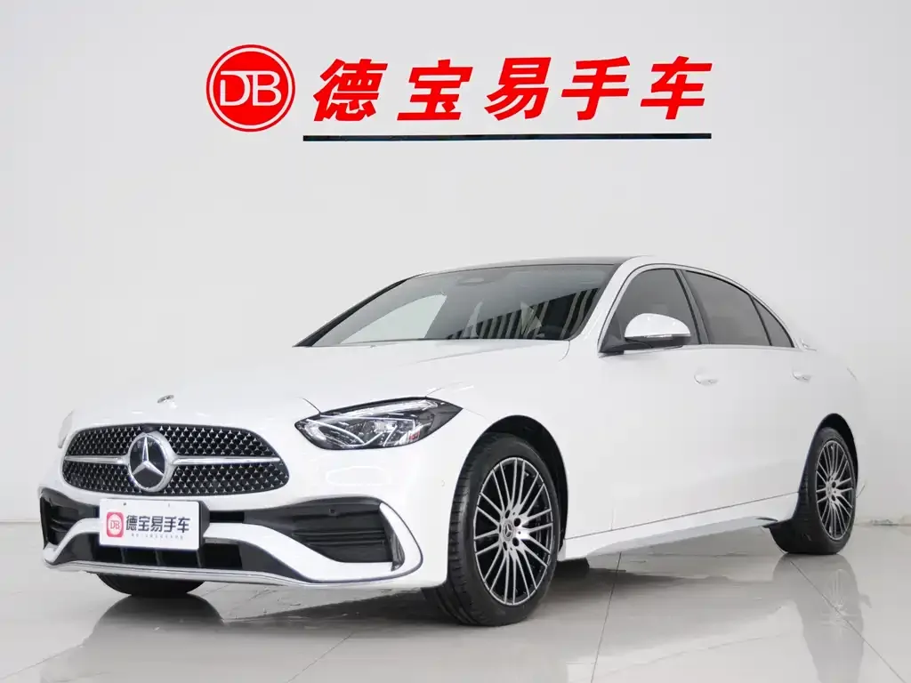 Mercedes-Benz C-Class — фото 1