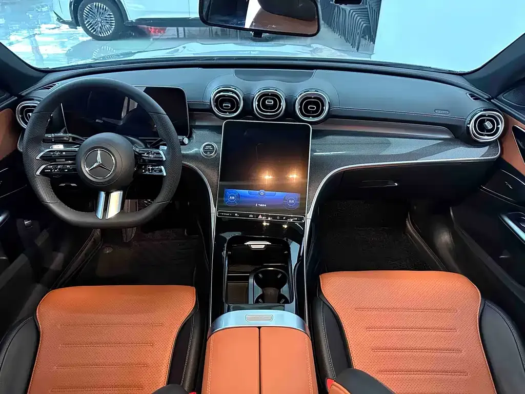 Mercedes-Benz C-Class — фото 10