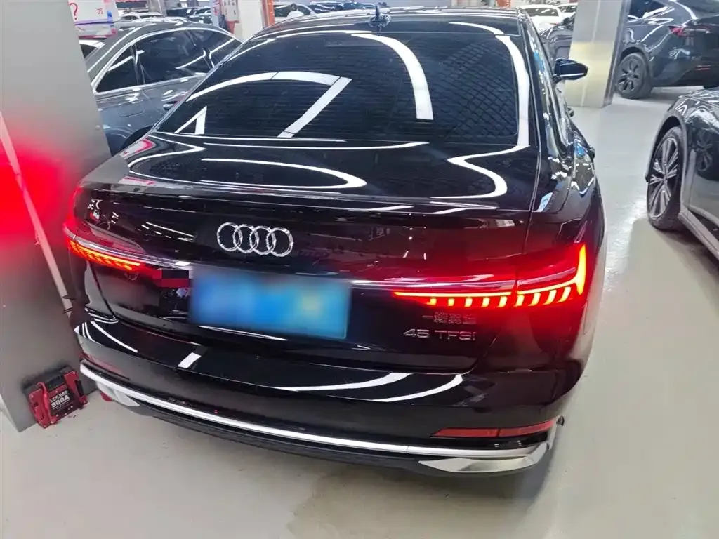 Audi A6L — фото 3