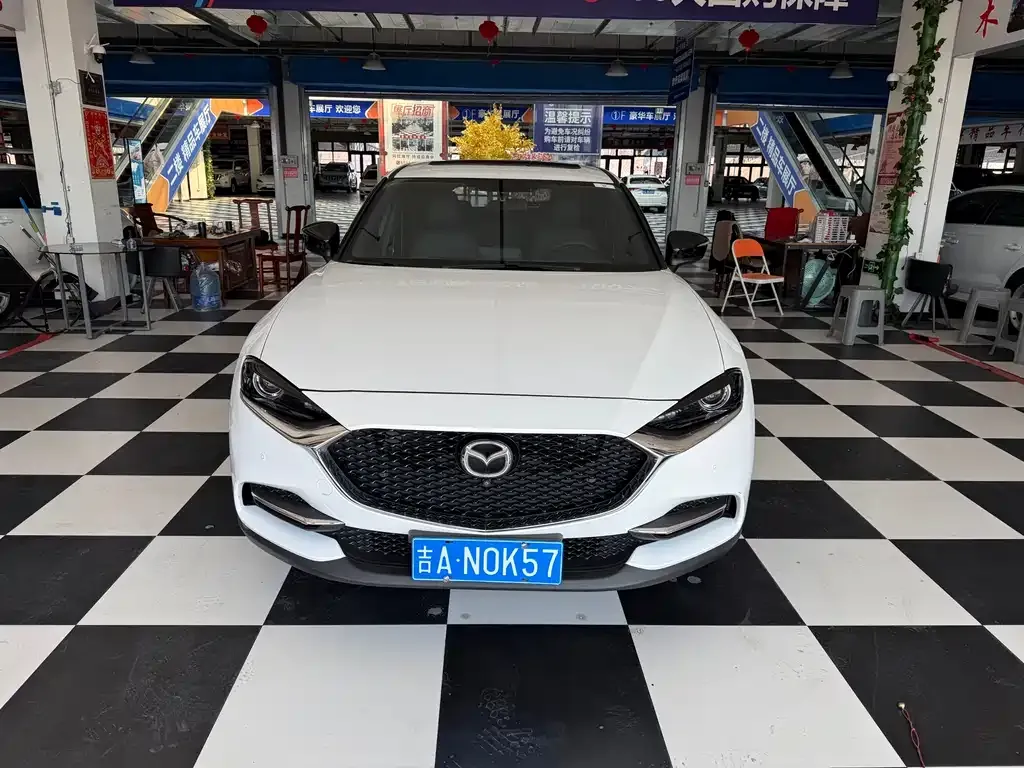 Mazda CX-4 2023 из CN, фото 10