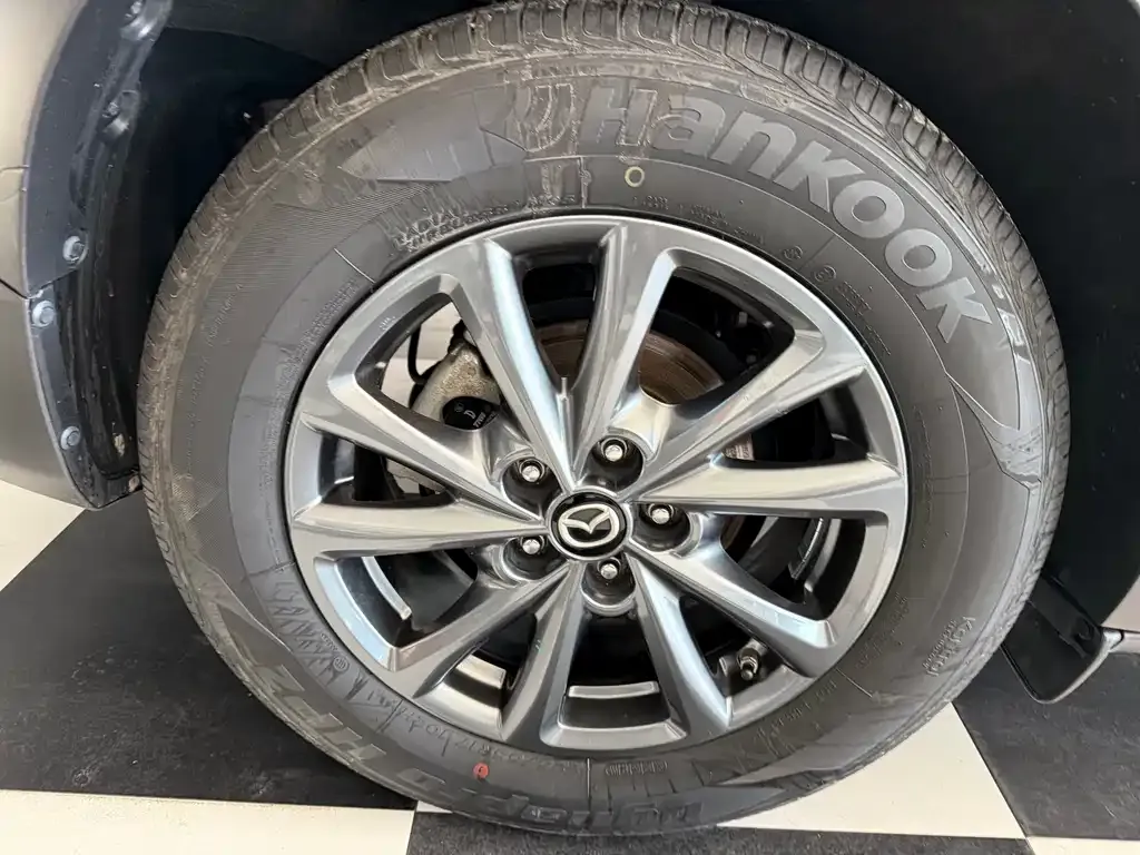 Mazda CX-4 2023 из CN, фото 4