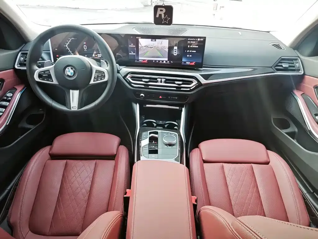 BMW 3 Series 2024 из CN, фото 10