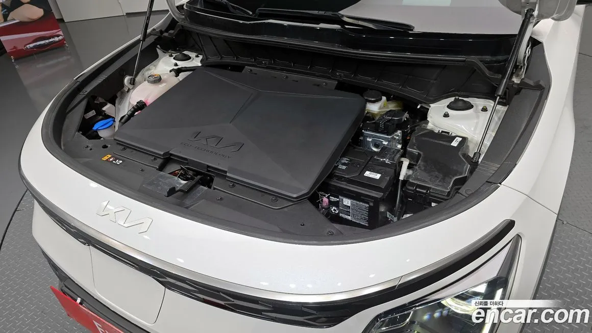 Kia Niro 2024 из KR, фото 8