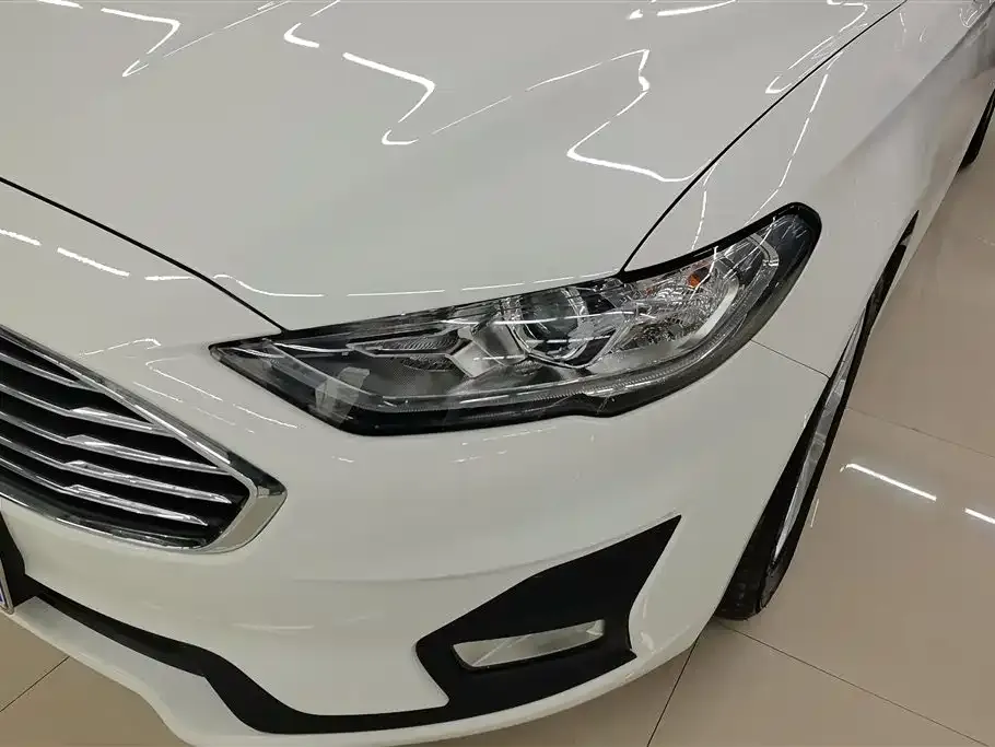 Ford Mondeo 2021 из CN, фото 7