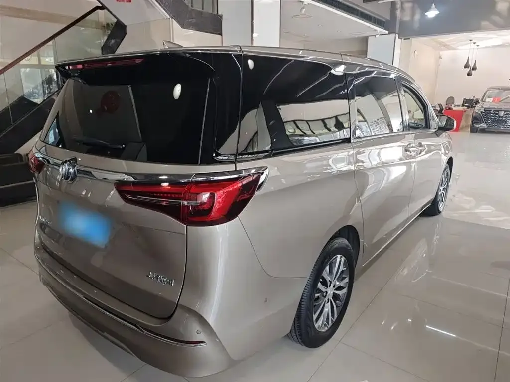 Buick GL8 2022 из CN, фото 5