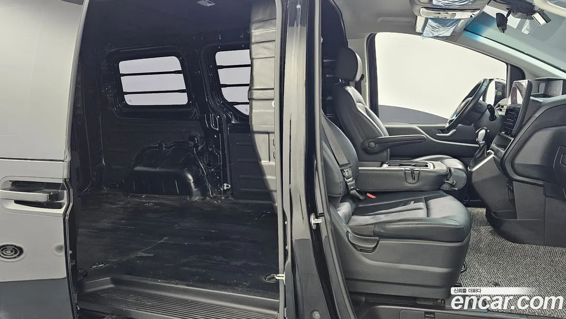 Hyundai Staria 2024 из KR, фото 6
