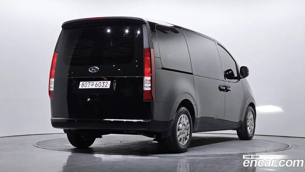 Hyundai Staria 2024 из KR, фото 4