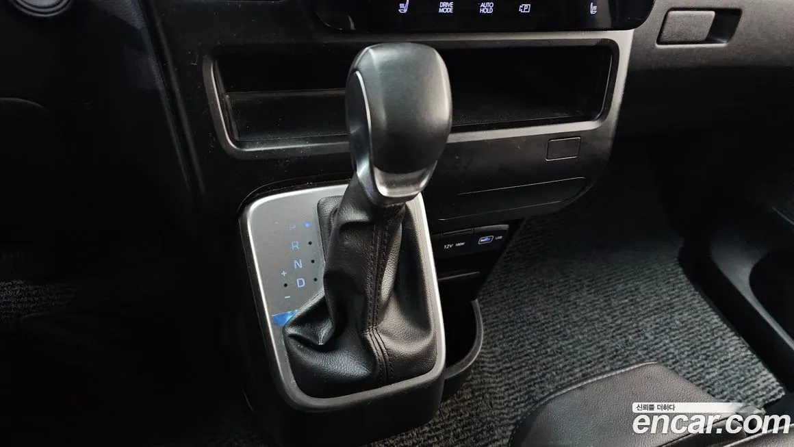 Hyundai Staria 2024 из KR, фото 3
