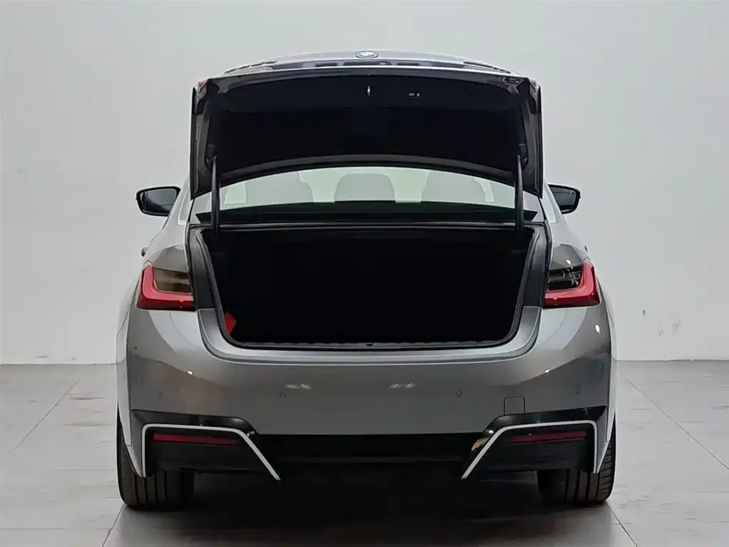 BMW i3 2022 из CN, фото 10