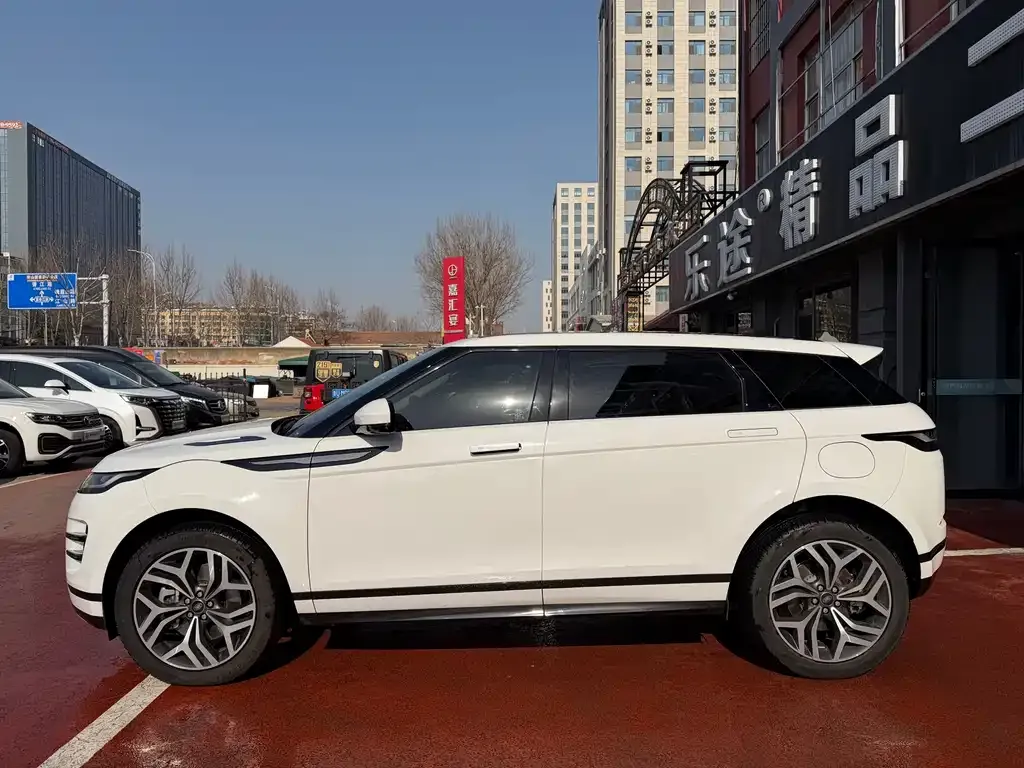 Land Rover Evoque PHEV — фото 6
