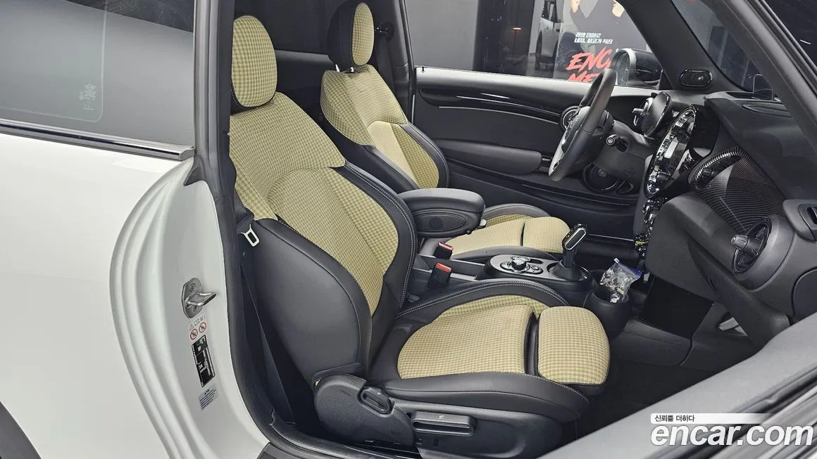 Mini Cooper 2024 из KR, фото 9