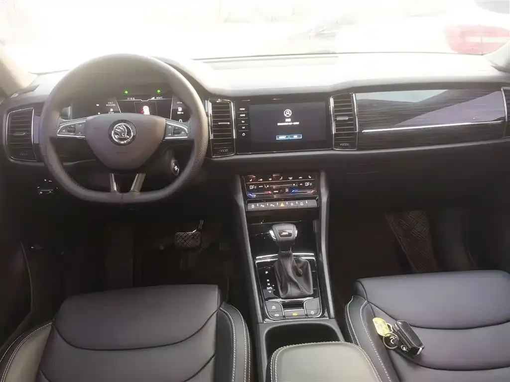 Skoda Kodiaq 2021 из CN, фото 10