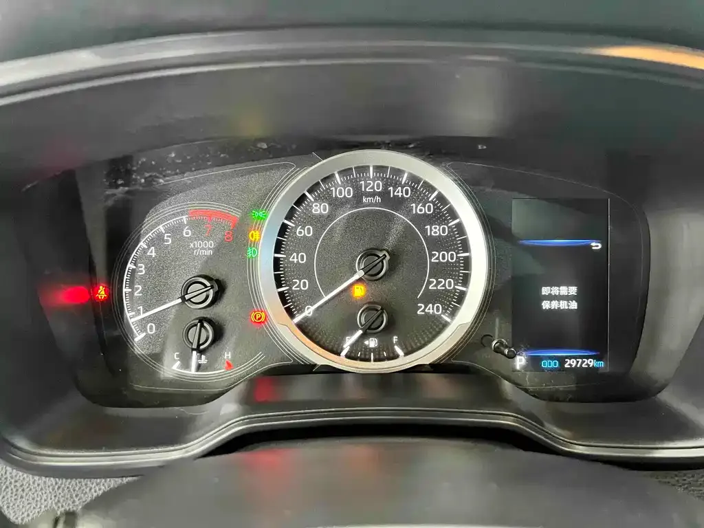 Toyota Corolla 2023 из CN, фото 3