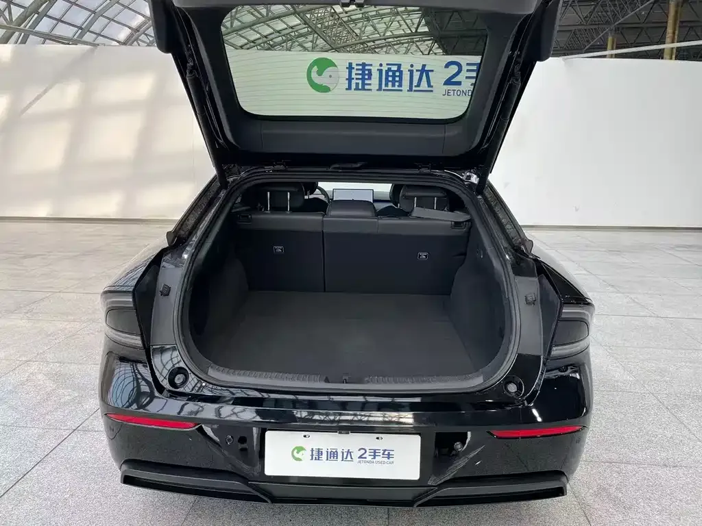 XPeng P7+ 2024 из CN, фото 8