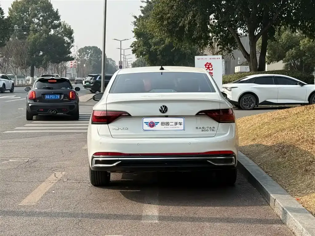 Volkswagen Sagitar 2023 из CN, фото 3