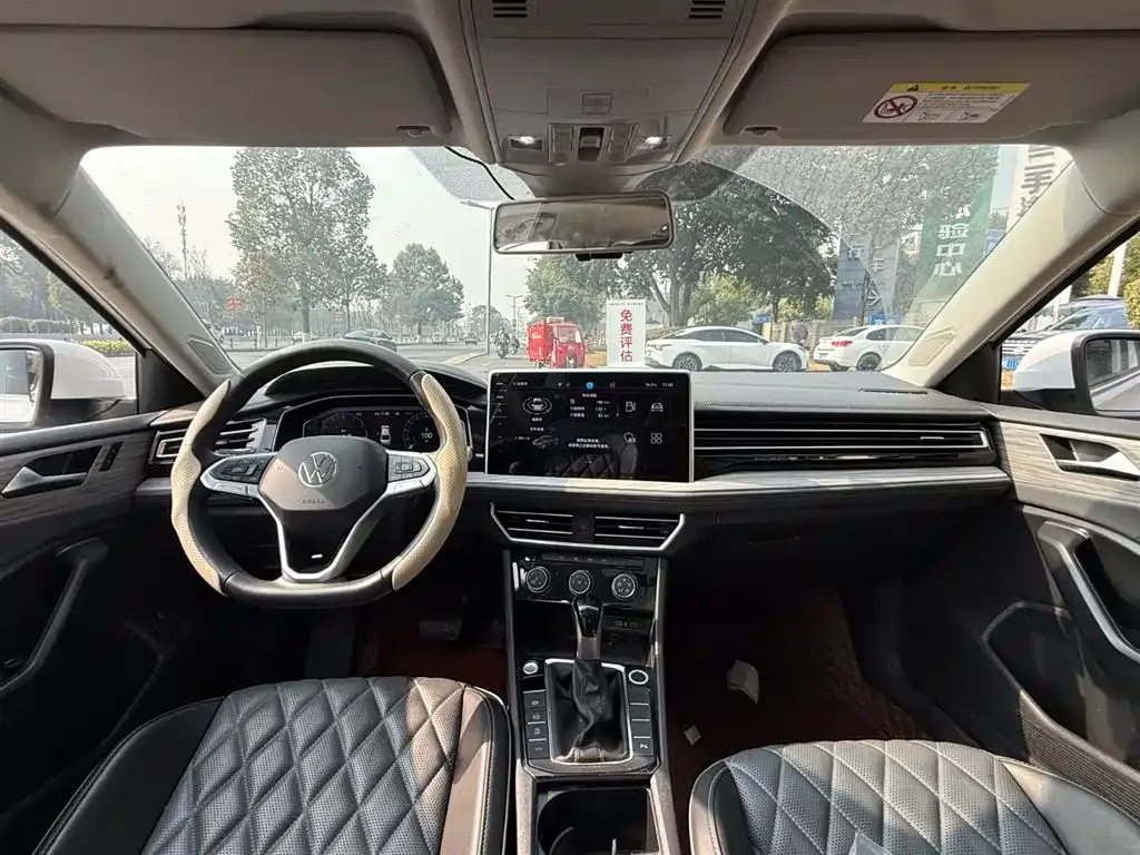 Volkswagen Sagitar 2023 из CN, фото 2