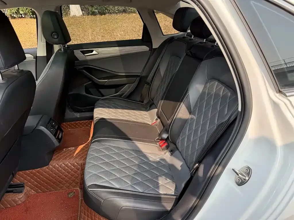 Volkswagen Sagitar 2023 из CN, фото 8