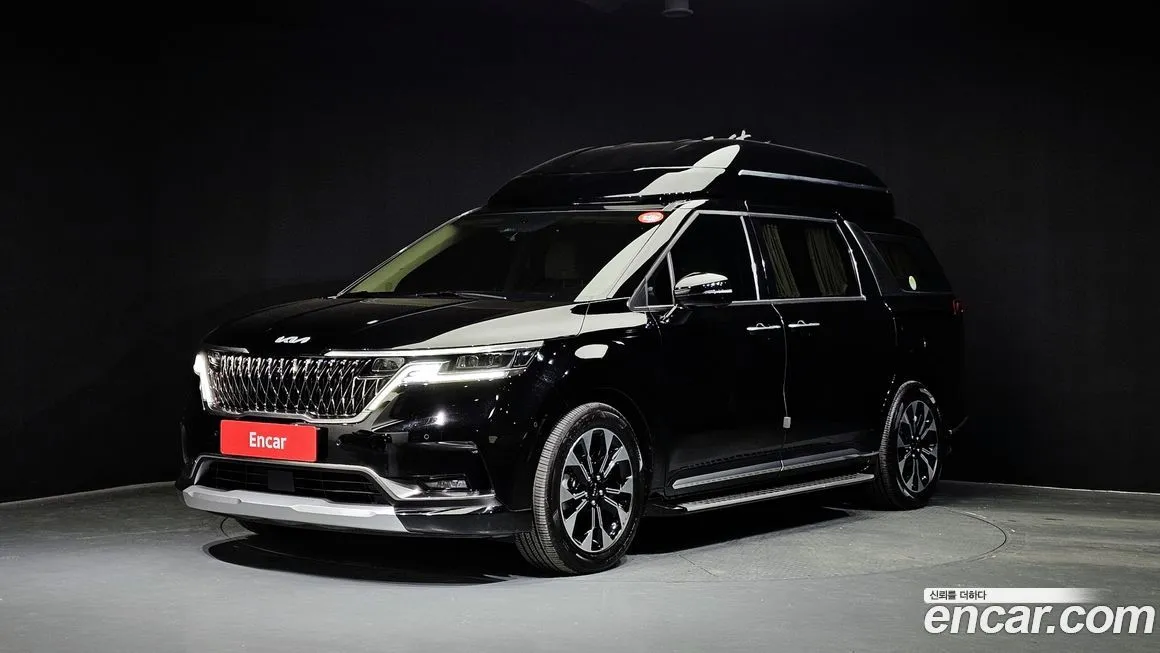 Kia Carnival — фото 1