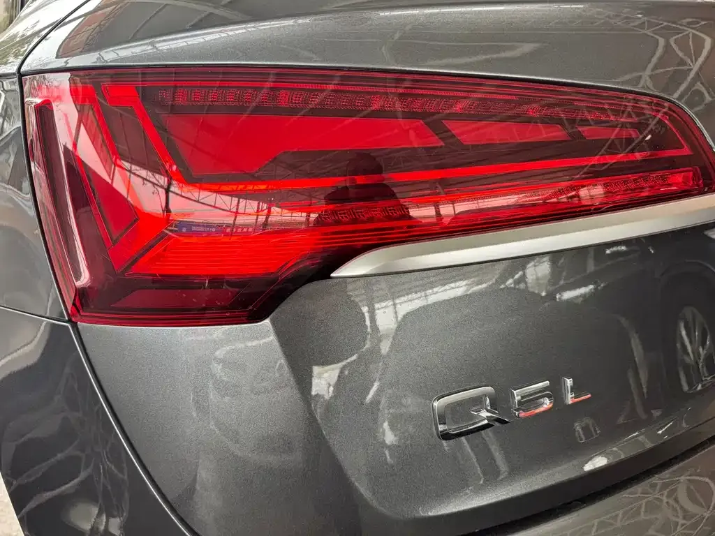 Audi Q5L 2021 из CN, фото 9