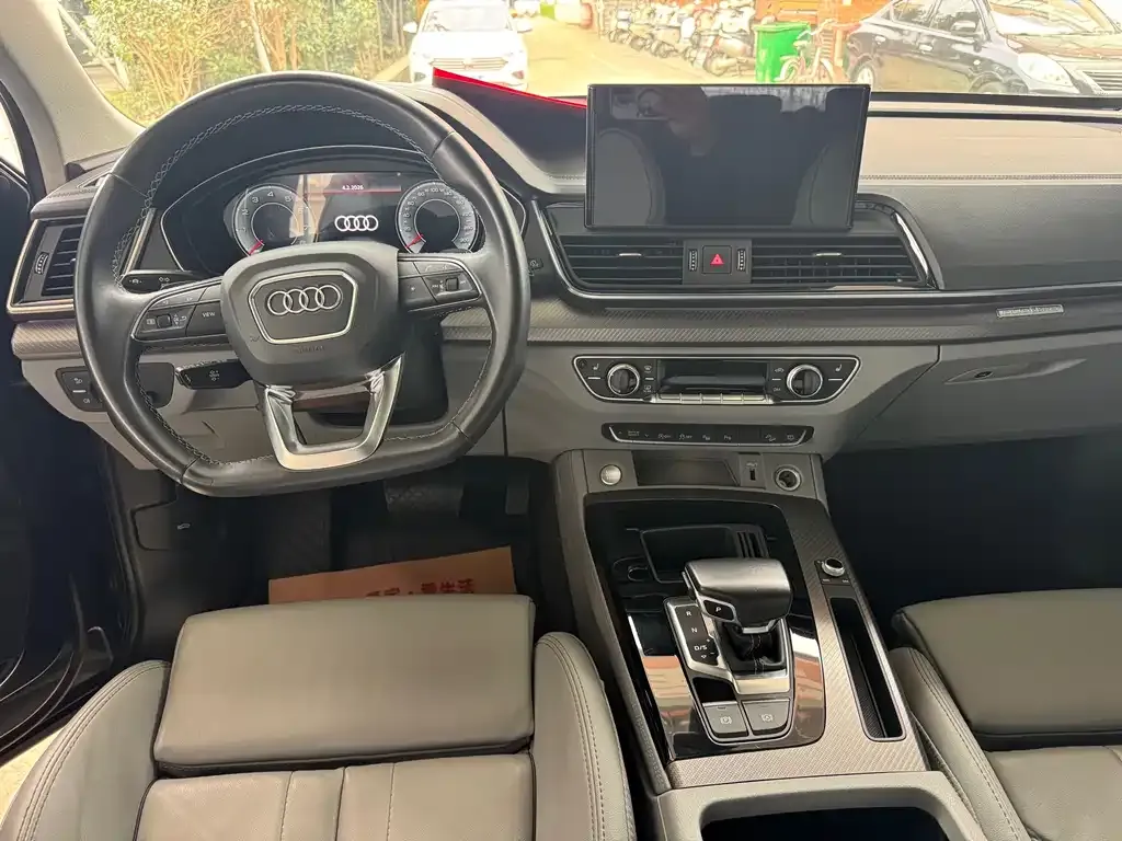 Audi Q5L 2021 из CN, фото 3