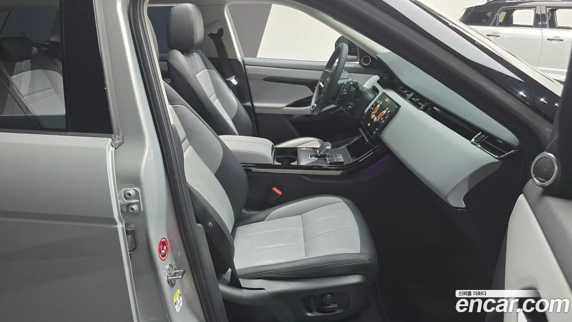 Land Rover Range Rover Evoque 2025 из KR, фото 10