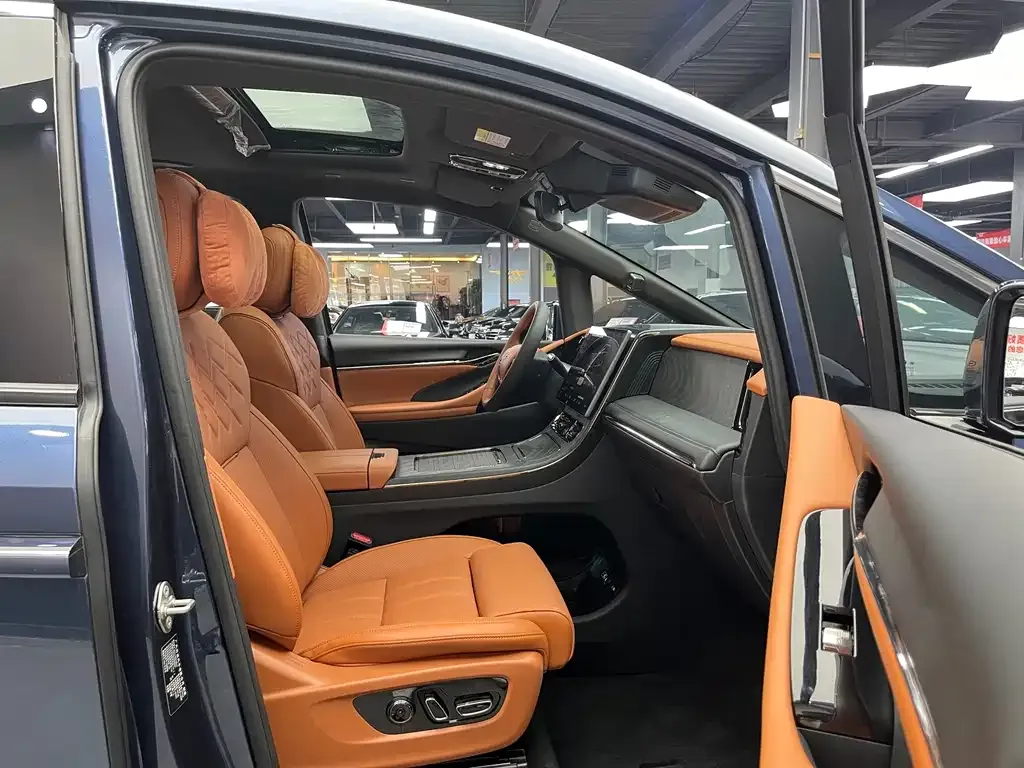 GAC Motor Trumpchi M8 2026 из CN, фото 8