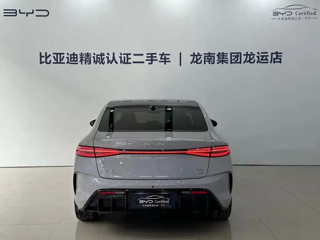 BYD Seal — фото 6