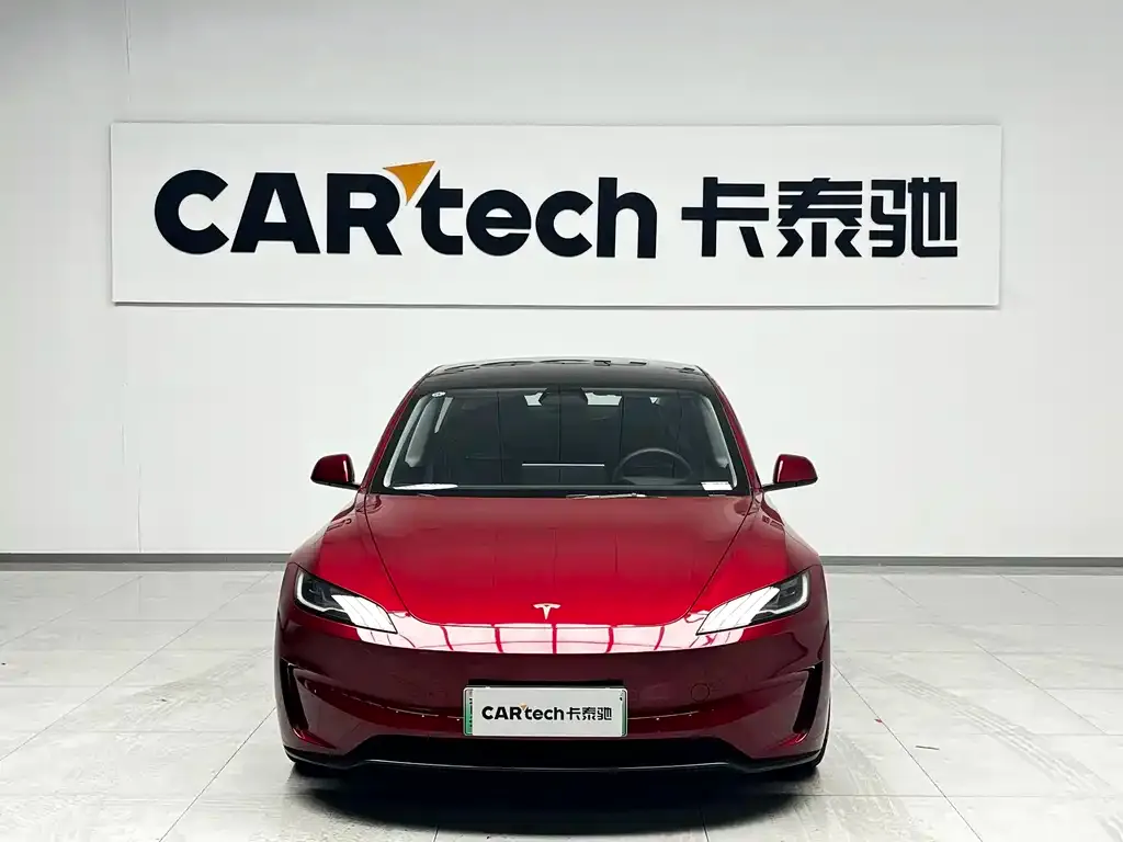 Tesla Model 3 2024 из CN, фото 5