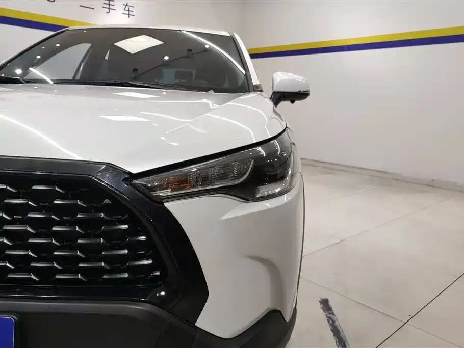 Toyota Corolla Cross 2023 из CN, фото 7