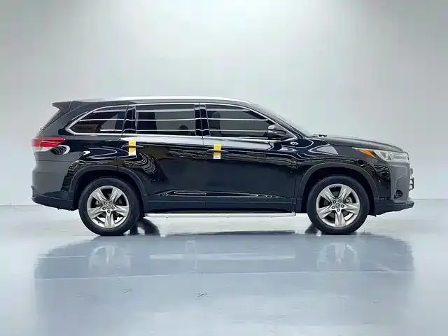 Toyota Highlander 2021 из CN, фото 3