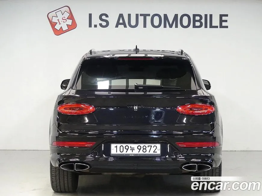 Bentley Bentayga 2021 из KR, фото 3