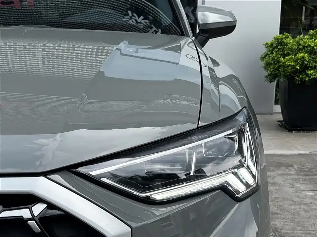 Audi Q3 — фото 2