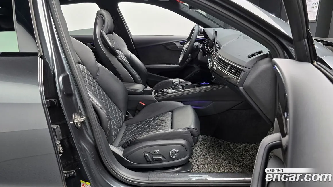 Audi S4 2021 из KR, фото 10