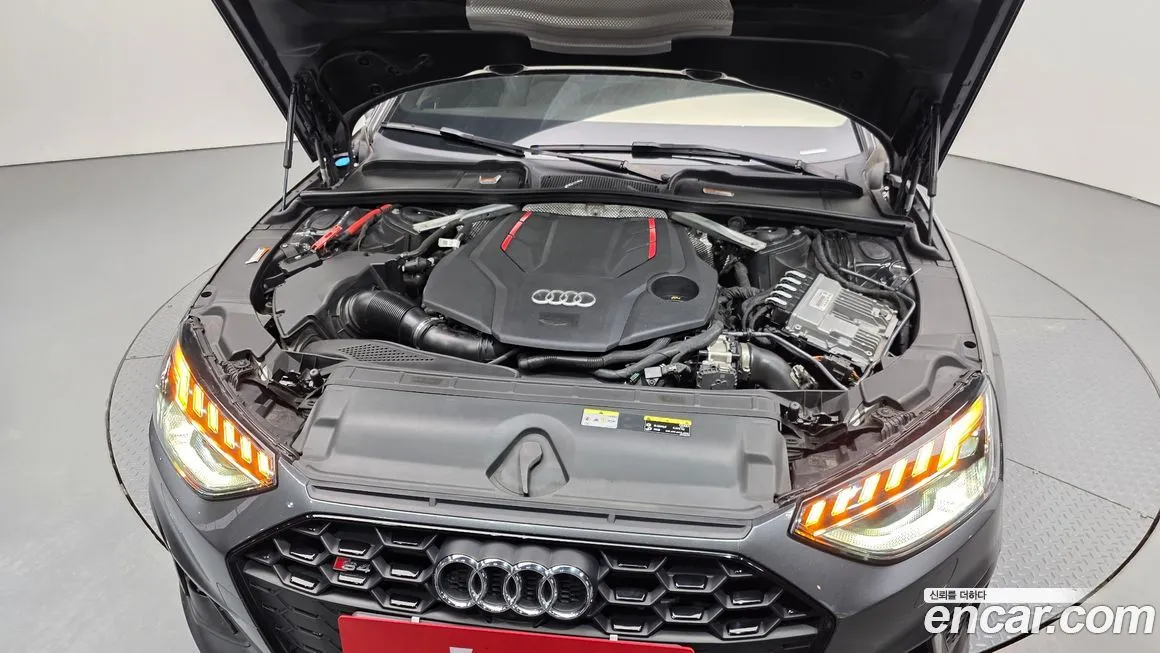 Audi S4 2021 из KR, фото 9