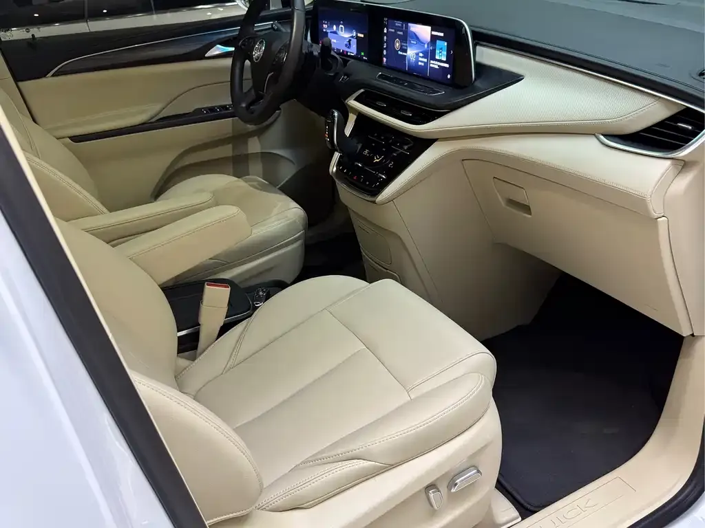 Buick GL8 2023 из CN, фото 4