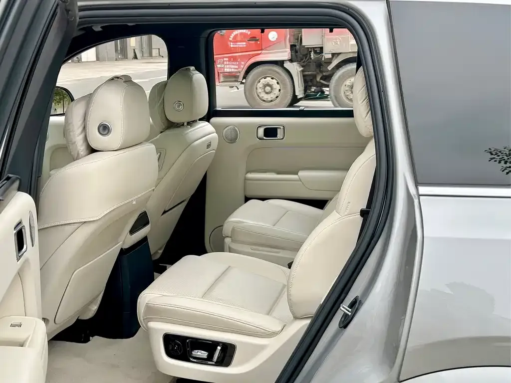 Li Auto L9 2024 из CN, фото 2