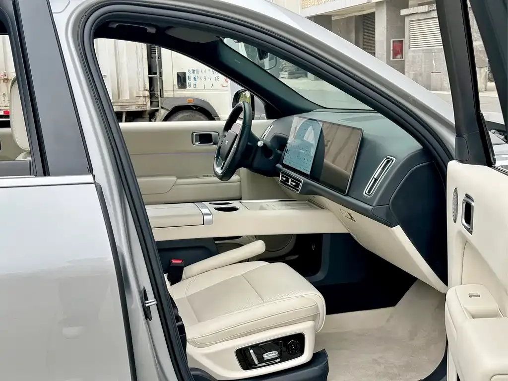 Li Auto L9 2024 из CN, фото 5