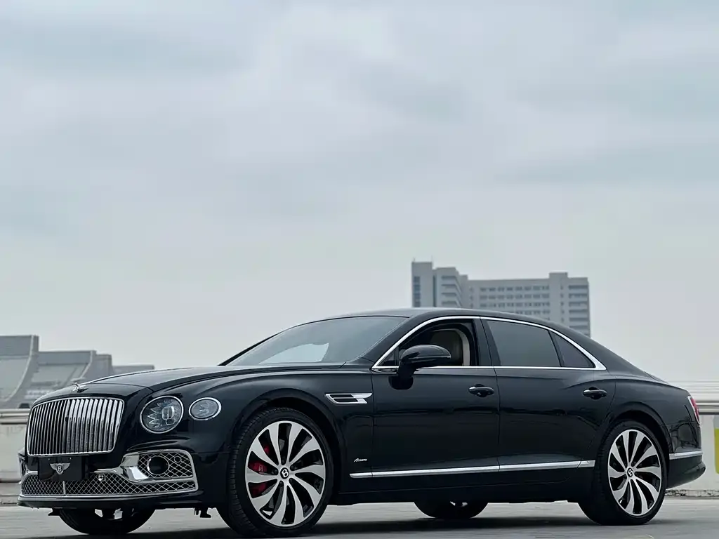 Bentley Flying Spur 2024 из CN, фото 1