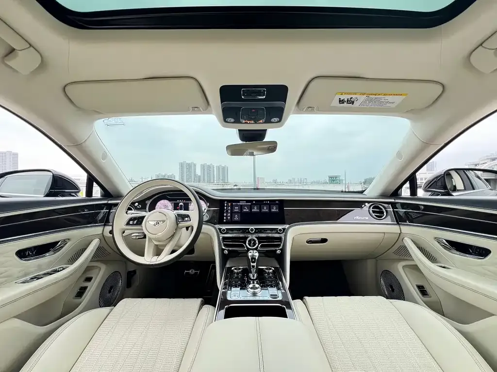 Bentley Flying Spur 2024 из CN, фото 5