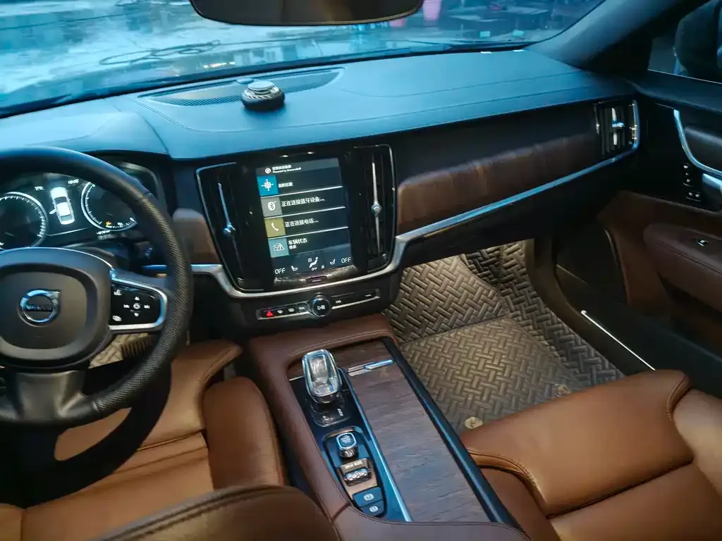 Volvo S90 2021 из CN, фото 7