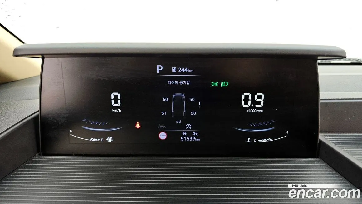 Hyundai Staria — фото 2